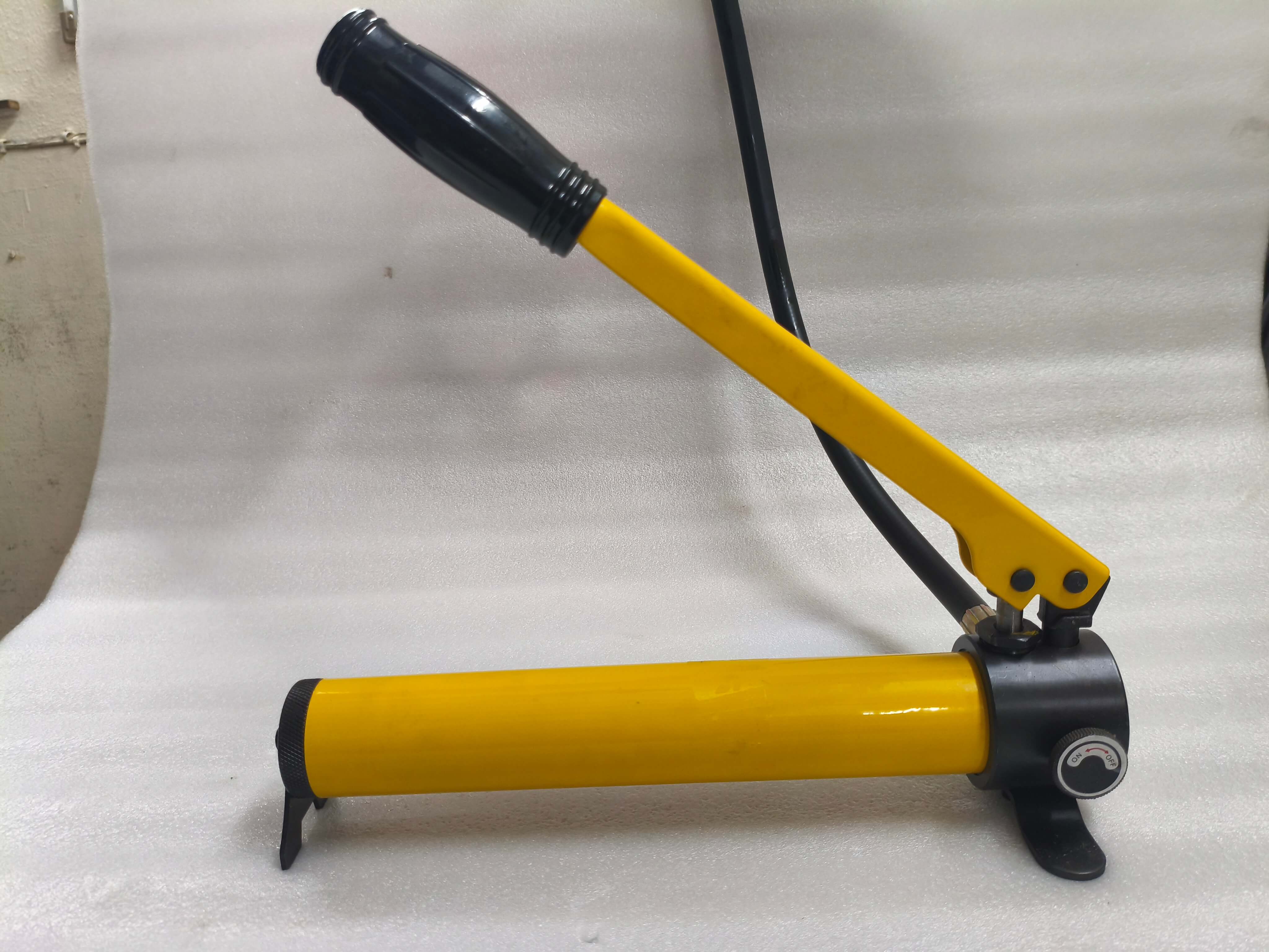 Hydraulic 3 Jaw Gear Puller Wholesalers
