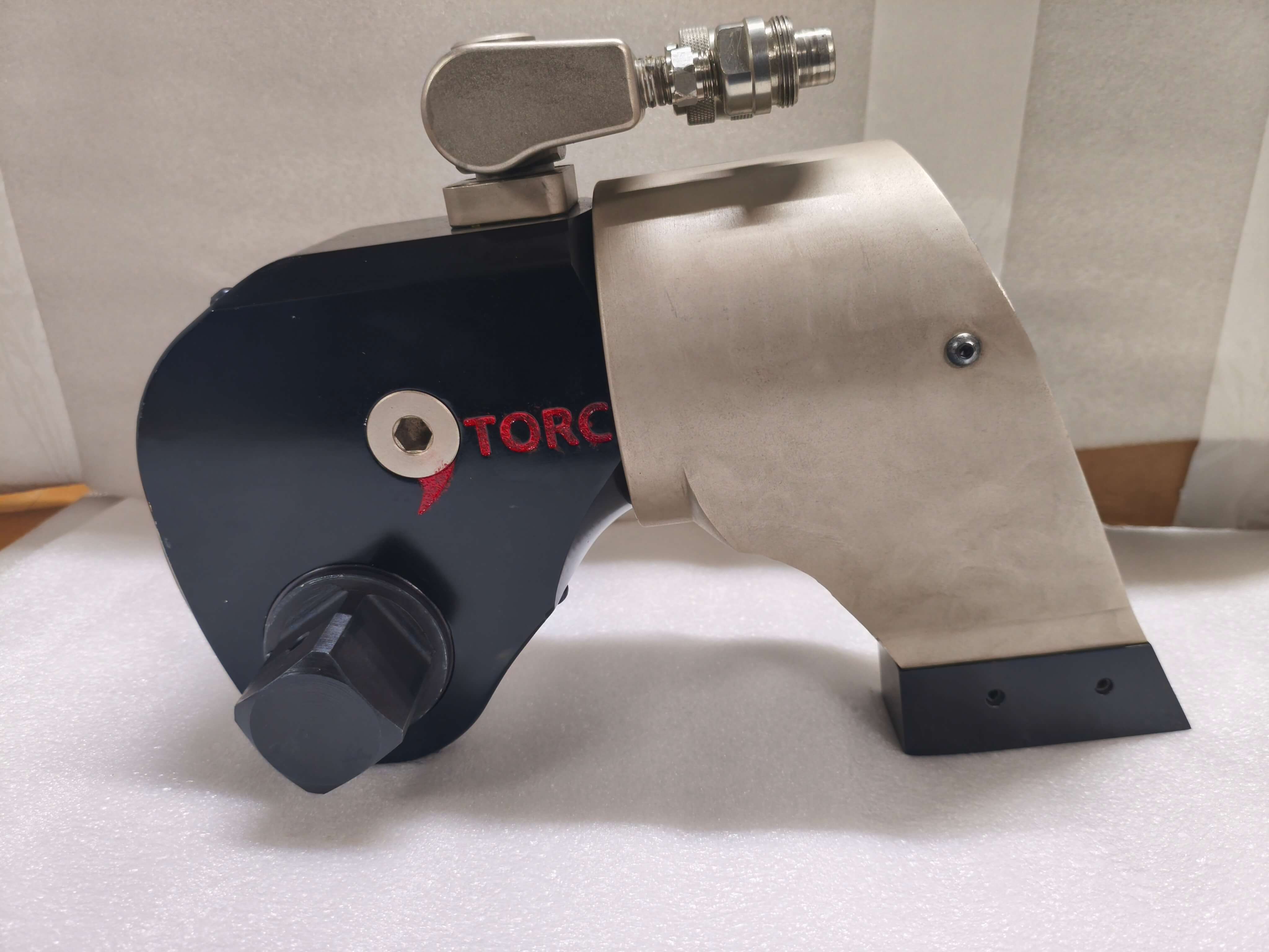hydraulic torque wrench - square drive