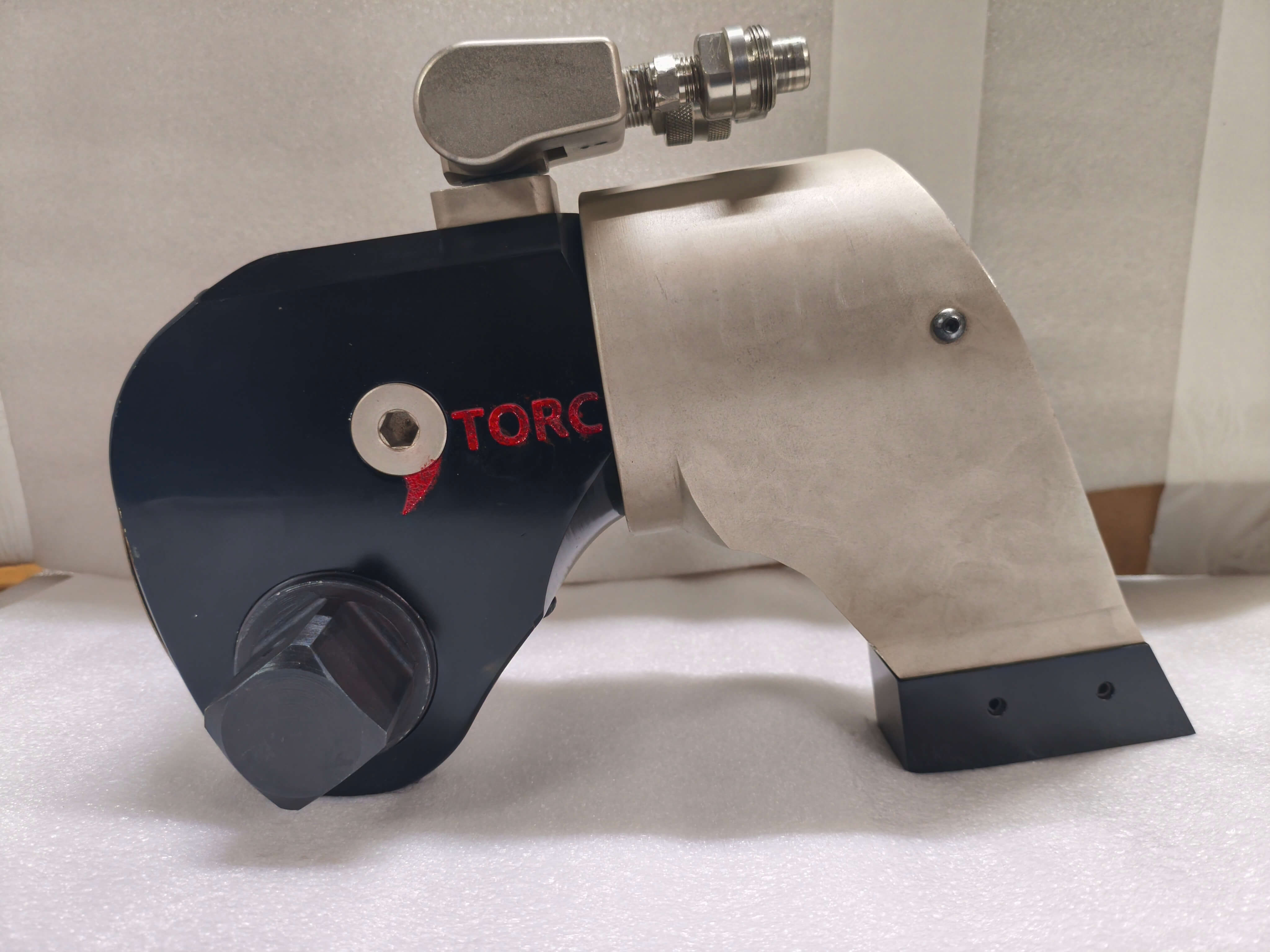 hydraulic torque wrench - square drive