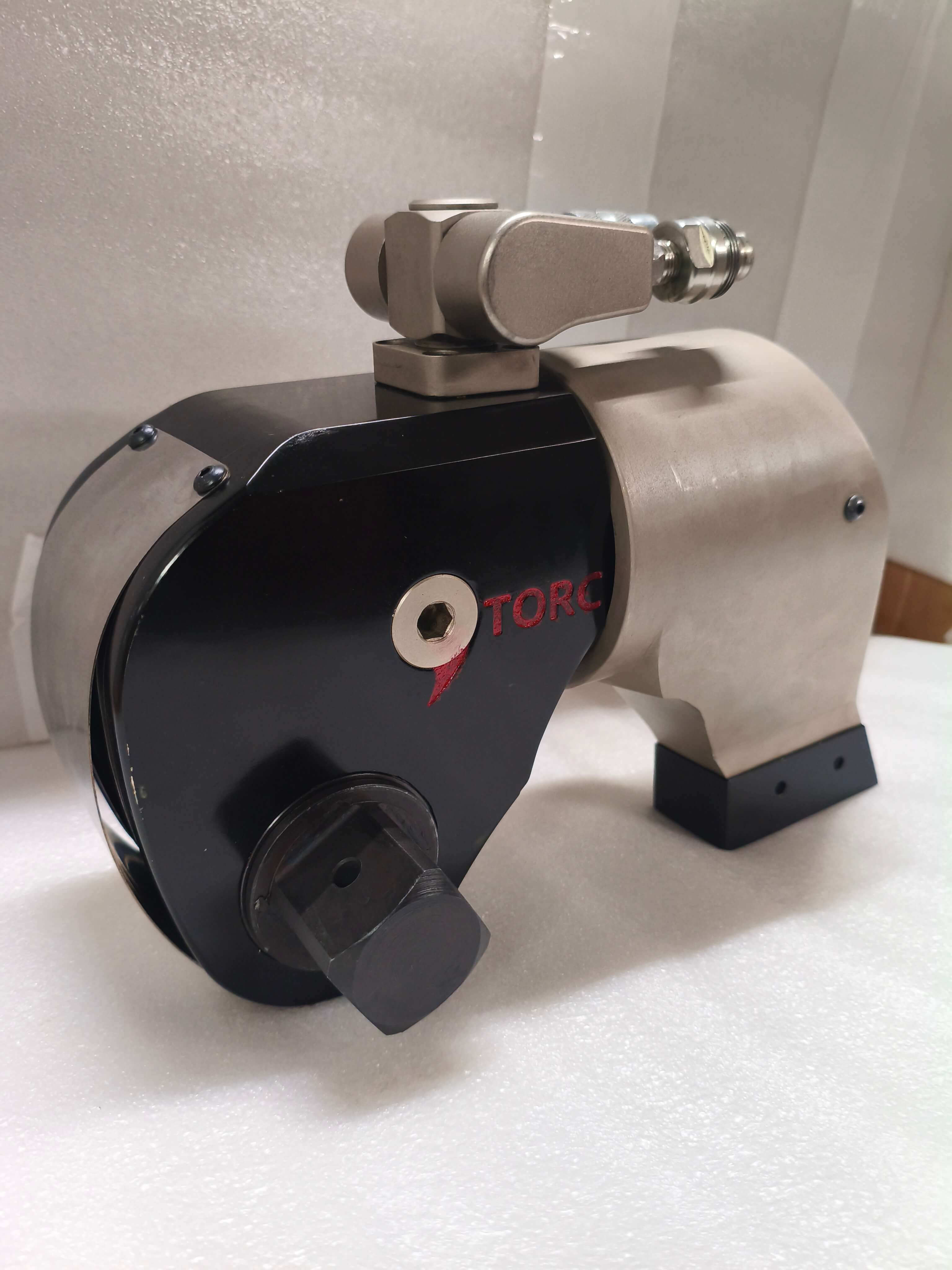 hydraulic torque wrench - square drive