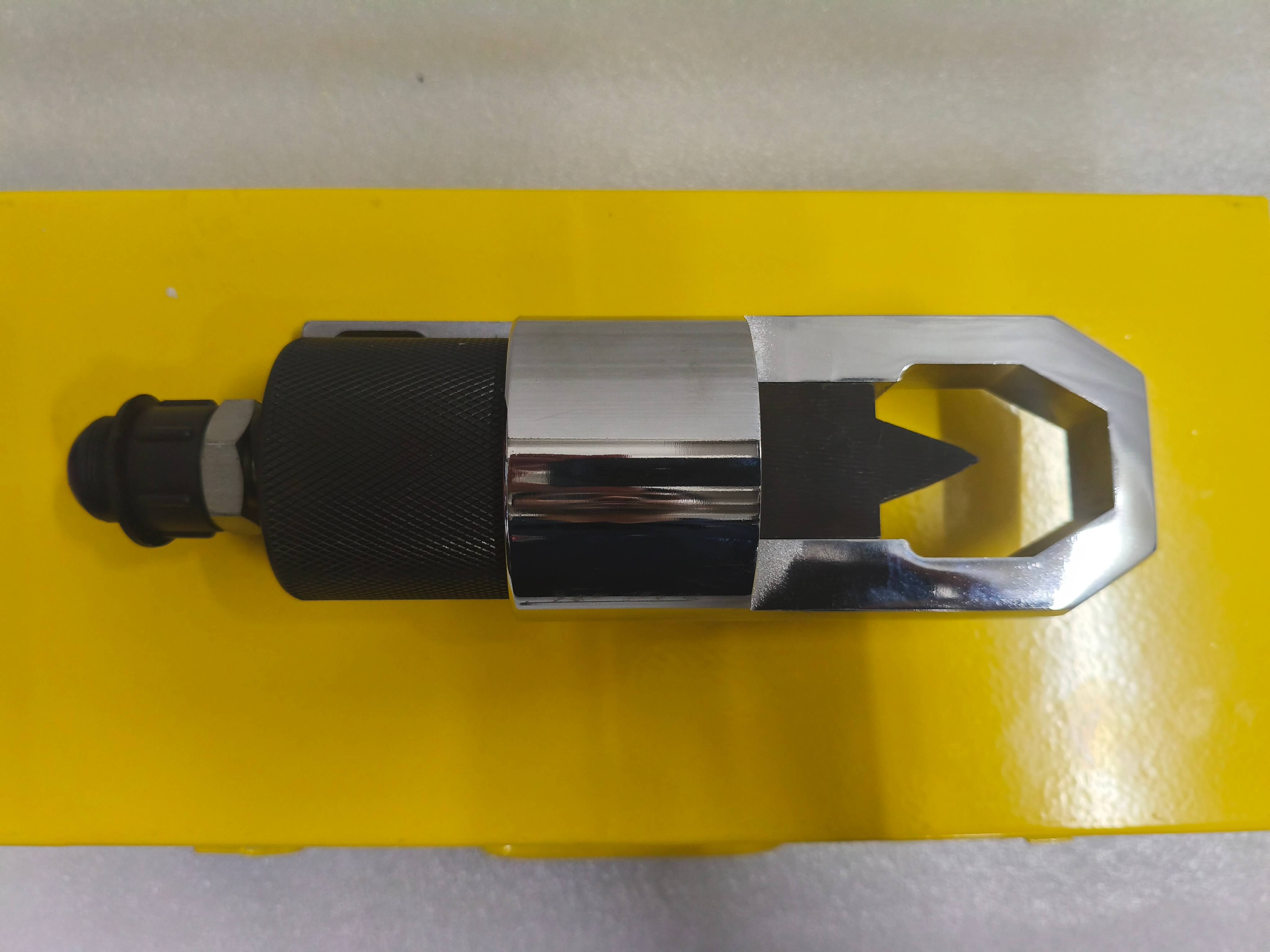 nut spliter