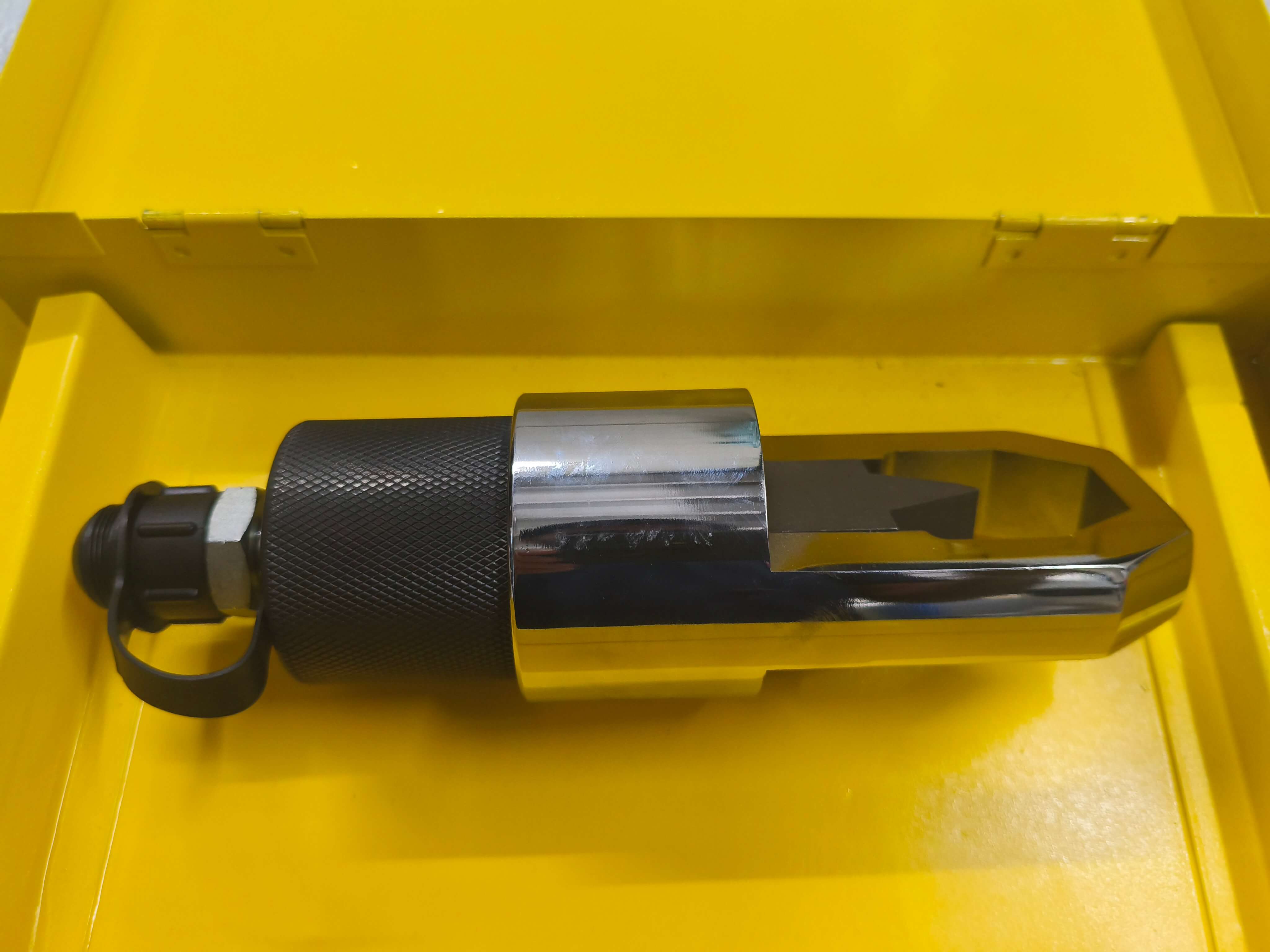 nut spliter